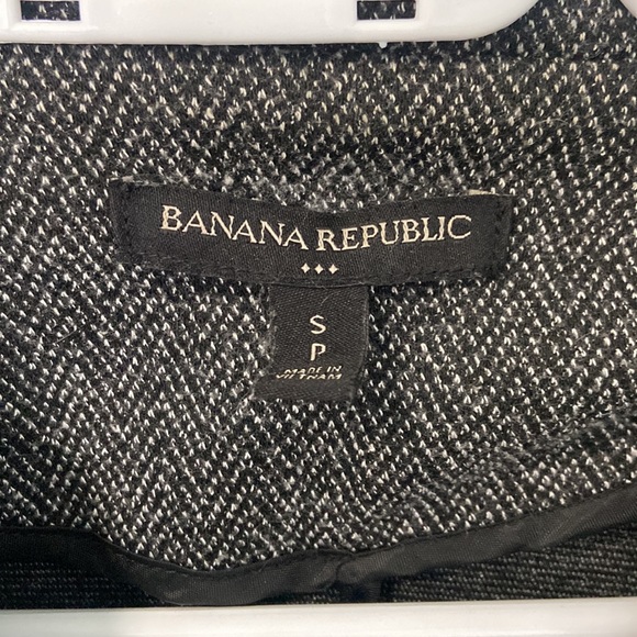 Banana Republic Herringbone Blazer Size S EUC - Picture 2 of 4